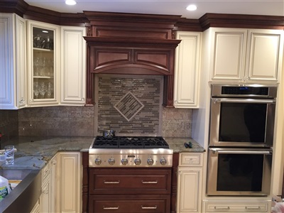 Roslyn kitchen TSG signature pearl and brown